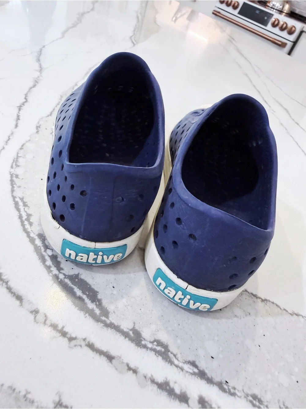 Native Kids Jefferson Slip-On Water Shoes in Navy and White 12c